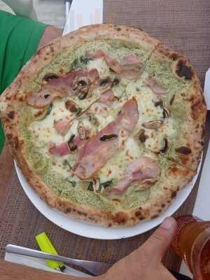 Tropicalia Sunrise Pizzeria