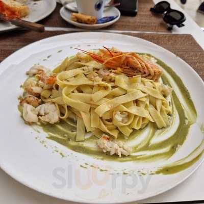 Tropicalia Sunrise Pizzeria