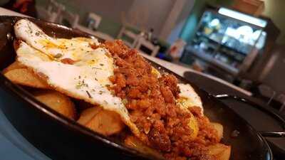 Katame Tapería-cafetería