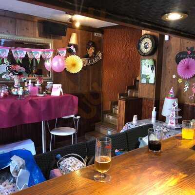 Rick’s Café Bistro Billiards