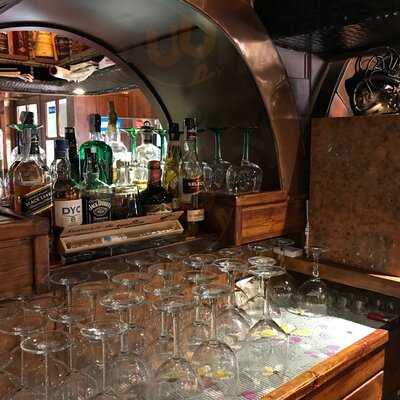 Rick’s Café Bistro Billiards