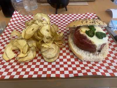 Candela Grill Burger