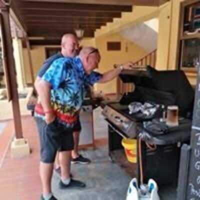 Nostalgia -Íslenski Barinn á Tene