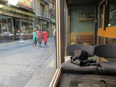 Starbucks Comercio 40