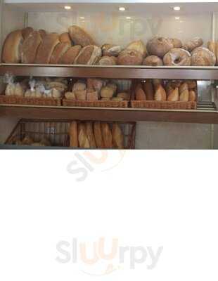 El Portal Panaderia Y Pasteleria