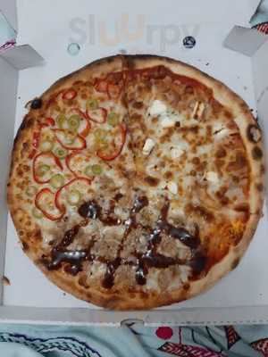 Delicious Kebab Pizza