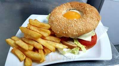 Cafetería Tapería Galdós