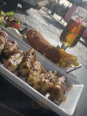 El Alpiste  --- Vinos Y Tapas