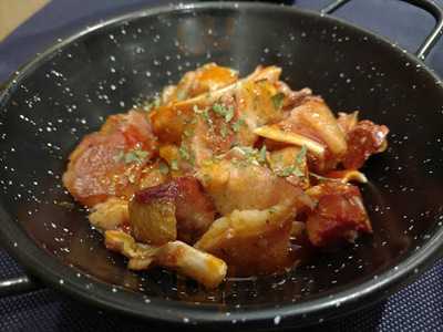 El 24 Restaurante-cafetería