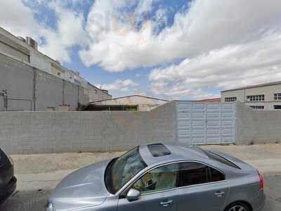 El 24 Restaurante-cafetería