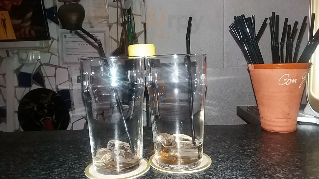 Con Garra Rock Bar