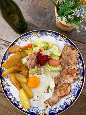 Mon An Restauracio Sl