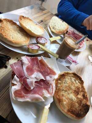 Bar-kiosko El Retiro