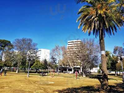 Bar-kiosko El Retiro