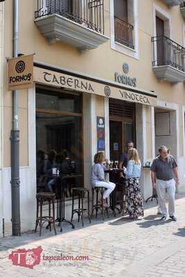 Fornos Taberna Vinatería
