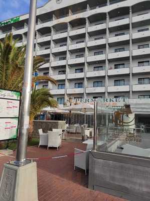 Lady Pink Bar-fast Rest