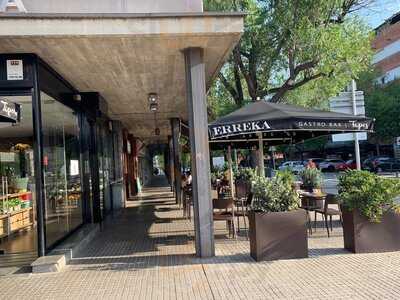 Bar Restaurant Rk Cafè