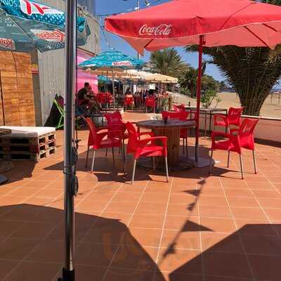 Beach Terrace Fariones
