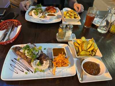 Restaurante Bakú - Photo 8