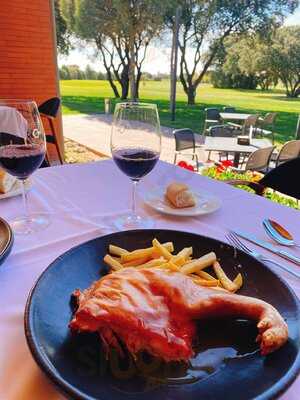 Restaurante Del Club De Golf De Lerma