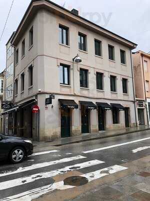 Café & Bar Breoghan