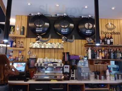 Café & Bar Breoghan