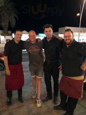 Toro Bravo Restaurante Grill