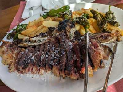 Toro Bravo Restaurante Grill