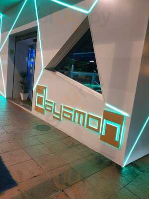 Dayamon Café