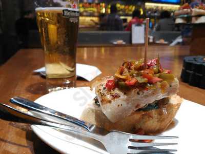 Cafetería Restaurante "iñaki"