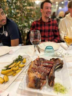 Neska Polita Vinoteca