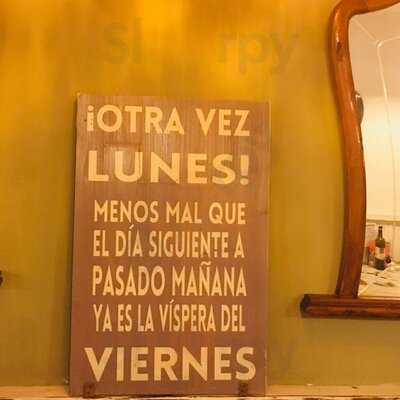 Pintamonas Café Bar Vintage