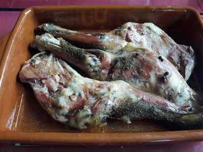 El Paseo Bar Restaurante