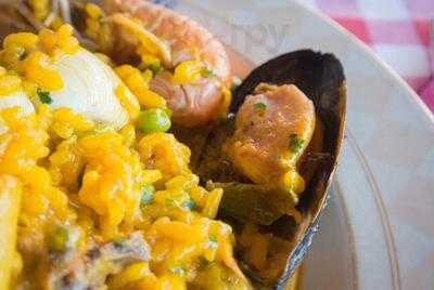 Aparthotel-restaurante Safari