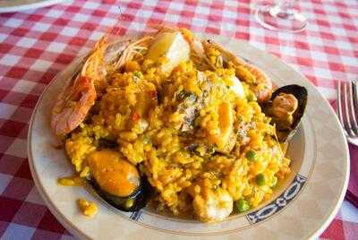 Aparthotel-restaurante Safari