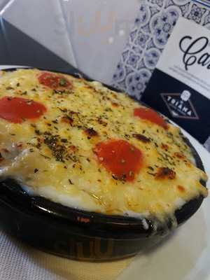 Cafetería & Cervecería Mi Triana