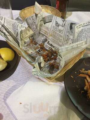 El Cartucho Freiduría, Cervecería & Marisquería