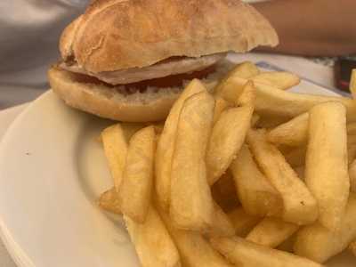 La Piscina Cervecería Bonilla