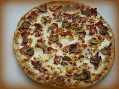 Mucho Más Que Pizza - Photo 8