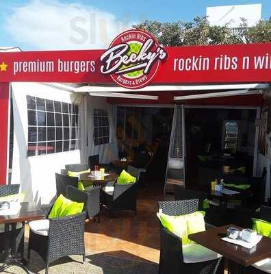 Waikiki Grill And Cocktail Bar