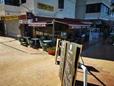 Deutsche Cafe Bar