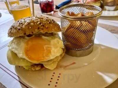 Bar Restaurante Entreversos