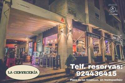 La Cervecería - Photo 8