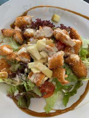 Café, Bar & Lounge Macusamba