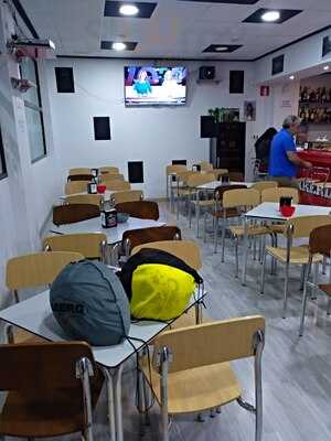 Tapería-churrería Tráfico