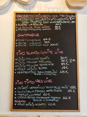 Touché Lounge Café