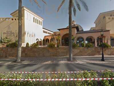 Beach Club Las Palmeras