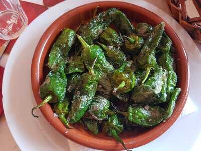 Bar Restaurante La Taberna Del Puerto