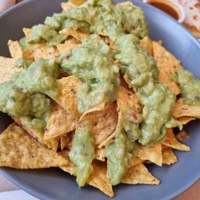 Bekas Snack Bar Cafe