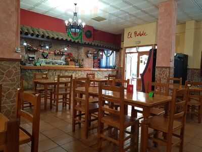 Bar Restaurante El Roble